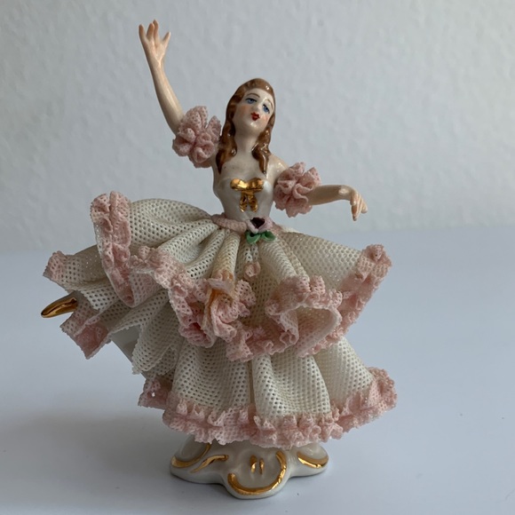 Vintage Other - Vintage Dresden Dancing Figurine